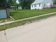 3rd Ave NE north of 6th St (W)