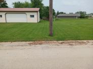 10th St east of 1st Ave (N)